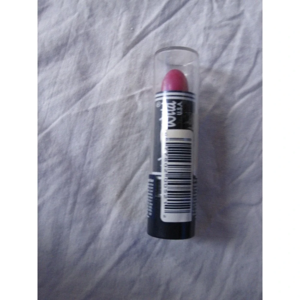 NEW Wet N' Wild Lipstick in Hot Metallic Pink #521 Pink Fuchsia with Blue Pearl!
